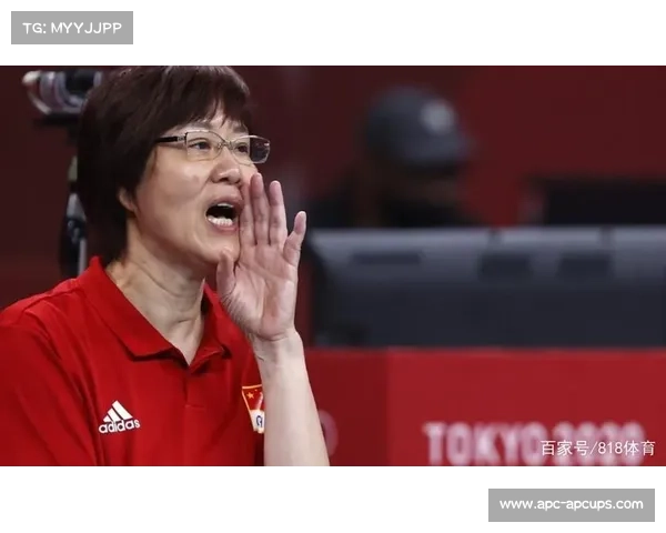 张伟丽宣布退役引球迷泪目 感谢她的辉煌历程与无畏精神 张伟丽宣布退役引球迷泪目 感谢她的辉煌历程与无畏精神