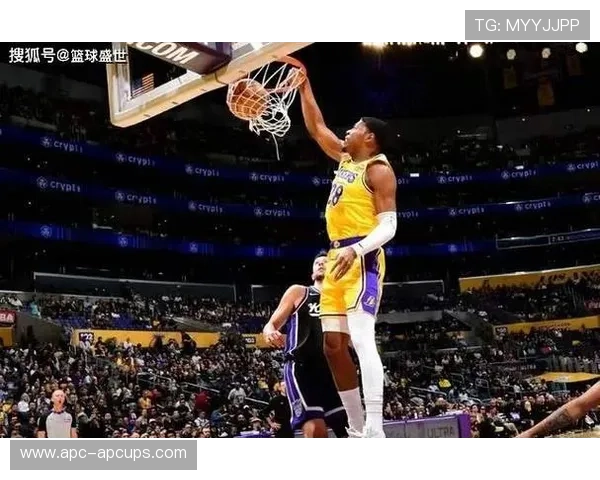 湖人训练罕见怒吼状态拉满誓为翻盘奋力一搏点燃逆转希望再次觉醒