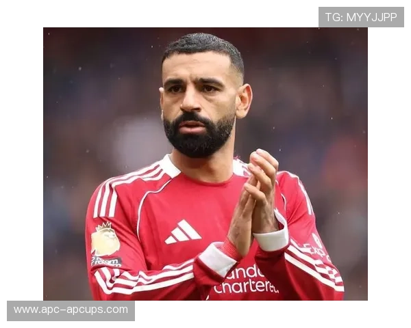 名宿称今夏红军成功源于留住萨拉赫范迪克并引进弗林蓬等强援核心